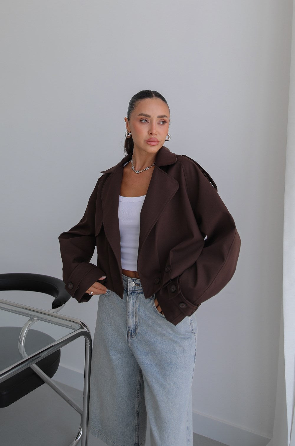 Button Pleated Short Trench Coat - Brown