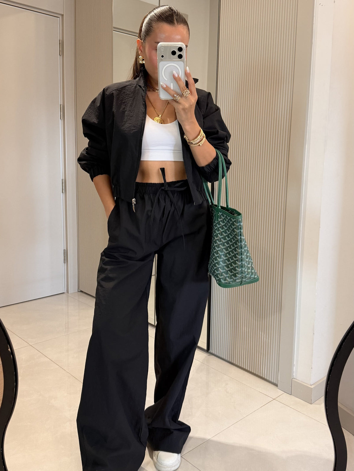 Black Zippered Parachute Set