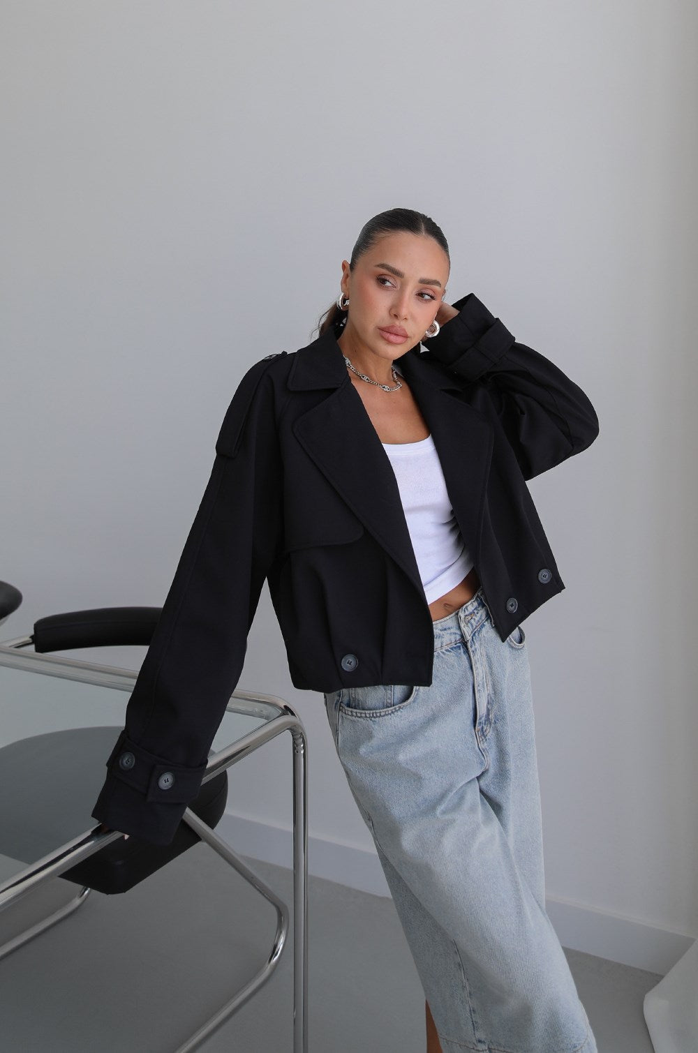 Button Pleated Short Trench Coat - Black